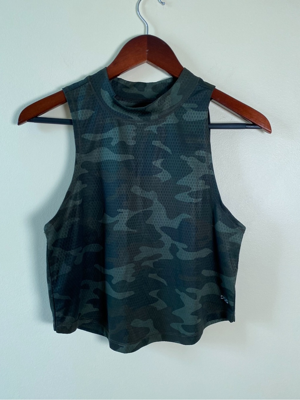 DSG Womens Turtle Neck Sleeveless Workout Tanktop Army Jersey Green Size XS